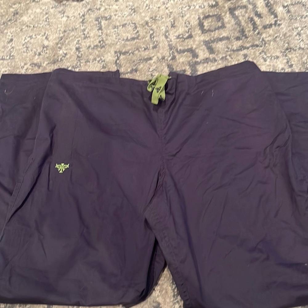Med couture scrub pants